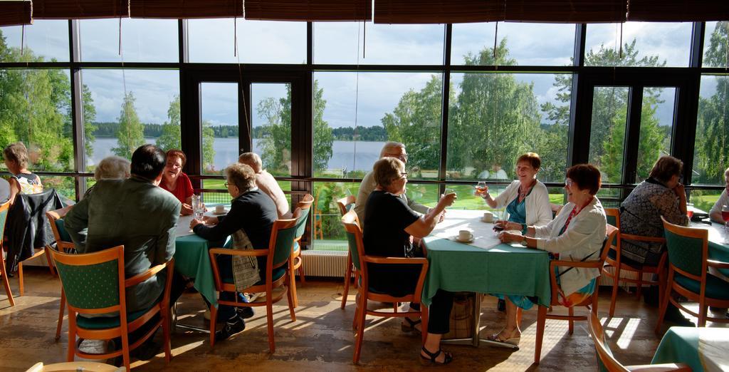 Lomakeskus Kuntoranta Hotel Varkaus Exterior foto